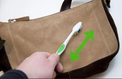 Как почистить замшевую обувь перекисью водорода. Как почистить замшу?