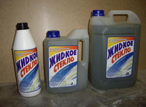 Как развести жидкое стекло с водой пропорции. Подготовка силикатного раствора – инструменты и расходные материалы