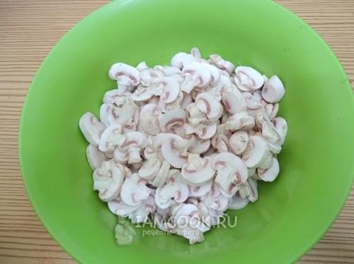 Хранение шампиньонов в холодильнике: как правильно сохранить свежесть грибов 09 Хранение шампиньонов в холодильнике: как правильно сохранить свежесть грибов 09