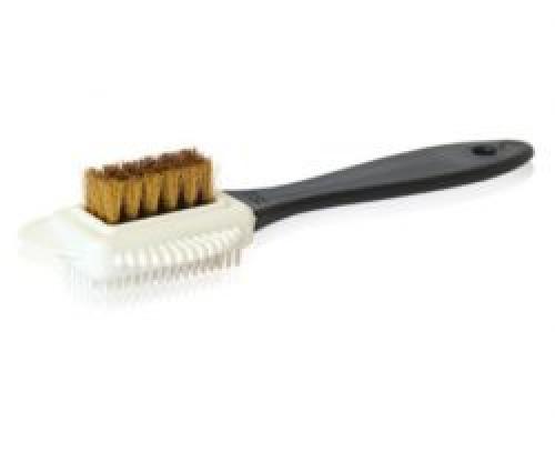 Химчистка замшевой обуви в домашних условиях. Способы чистки замшевой обуви в домашних условиях