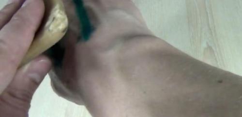 Как удалить зеленку с одежды в домашних условиях. Как отстирать зеленку с белой одежды 09