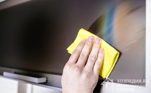 Чем отмыть кухонный гарнитур от жира и грязи. Как отмыть жир с кухонной мебели домашними средствами