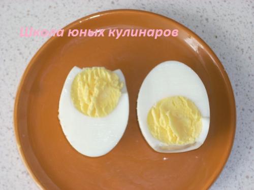 Яйца в крутую сварить. Как сварить яйца вкрутую?