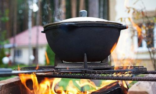 Как почистить казан в домашних условиях от ржавчины и нагара. Профилактика нагара 01