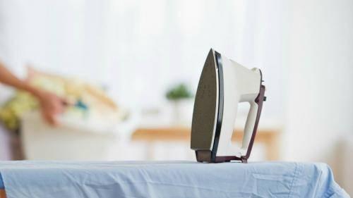 Удалить жирные пятна с одежды в домашних условиях. Застирывание 07 Удалить жирные пятна с одежды в домашних условиях. Застирывание 07