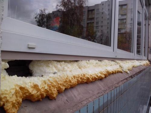 Как смыть монтажную пену с рук в домашних условиях. Отмываем монтажную пену с кожи рук в домашних условиях