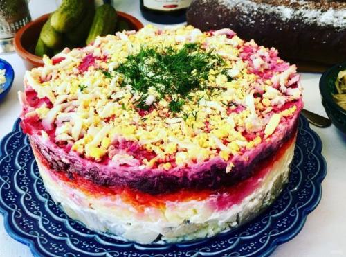 Технология приготовления салата Сельдь под шубой. 10 рецептов салата Сельдь под шубой с правильной последовательностью слоев