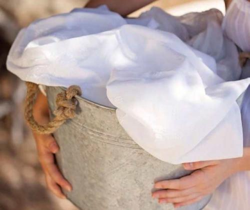 Как отбелить перекисью водорода одежду в домашних условиях. Как отбелить бельё перекисью водорода и содой