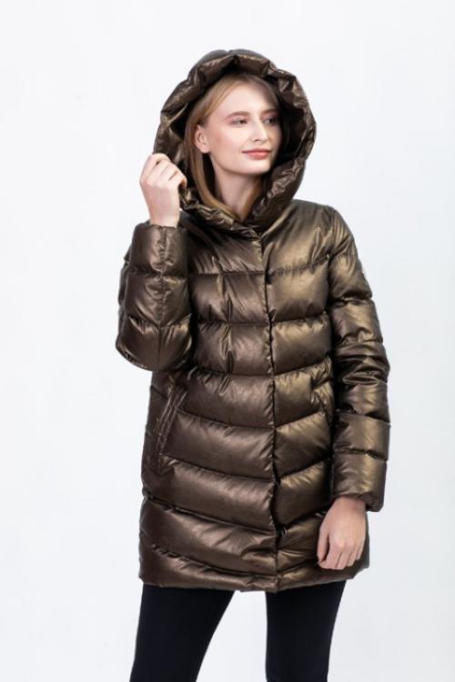 Пуховик после стирки. Как постирать пуховик в домашних условиях 02