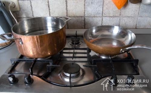 Как почистить сковороды в домашних условиях быстро и эффективно. Как очистить чугунную сковороду от нагара