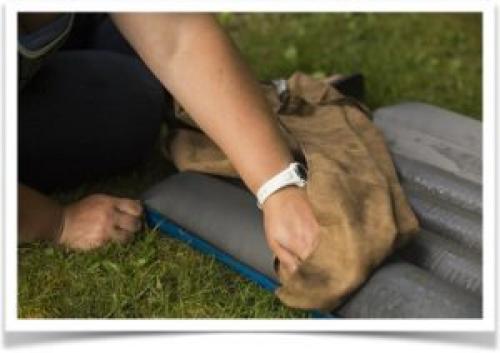 Чем клеить матрас надувной. Клеим надувной матрас разными способами