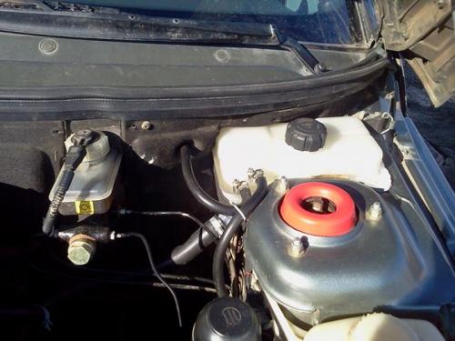 Лопнул расширительный бачок ваз 2110. Расположение расширительной ёмкости 05 Лопнул расширительный бачок ваз 2110. Расположение расширительной ёмкости 05