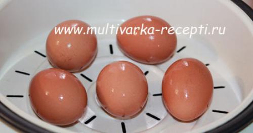 Как определить готовность яиц, если они готовятся в мультиварке. Яйца в мультиварке на пару