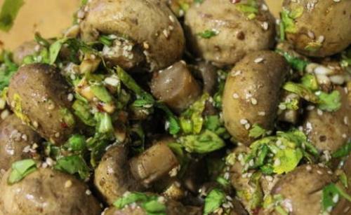 Шампиньоны соленые быстрого приготовления в домашних условиях. Как приготовить маринованные шампиньоны по-корейски дома?