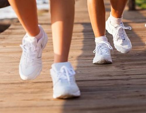 Чем оттереть траву с белых кроссовок. Бюджетный вариант 02 Чем оттереть траву с белых кроссовок. Бюджетный вариант 02