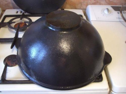 Как почистить казан от ржавчины в домашних условиях. Как очистить казан из чугуна от ржавчины внутри