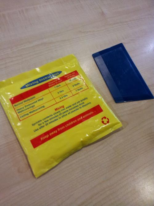 Клей Kleo для флизелиновых обоев, как разводить. Плюсы состава 03