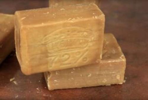 Какие продукты можно использовать для удаления слайма с одежды. Народные средства