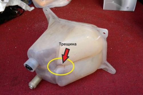 Чем грозит трещина в расширительном бачке. Устранение трещин