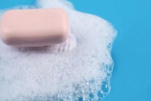 Постирать замшевую сумку. Можно ли постирать замшевую сумку