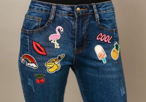 Термонаклейки, как приклеить. Стандартное наклеивание. 10