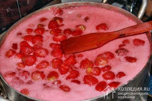 Подгорела кастрюля внутри, как очистить. Как очистить кастрюлю от пригоревшего варенья или другой пищи