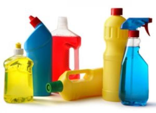 Как вывести ручку с белой одежды. Как отстирать ручку (чернила) с белой рубашки?