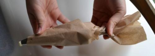 Как украсить торт кремом без шприца. 4 способа заменить кондитерский шприц, если нужно украсить торт