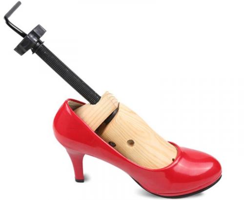 Просто и быстро: как растянуть тесную обувь 09 Просто и быстро: как растянуть тесную обувь 09