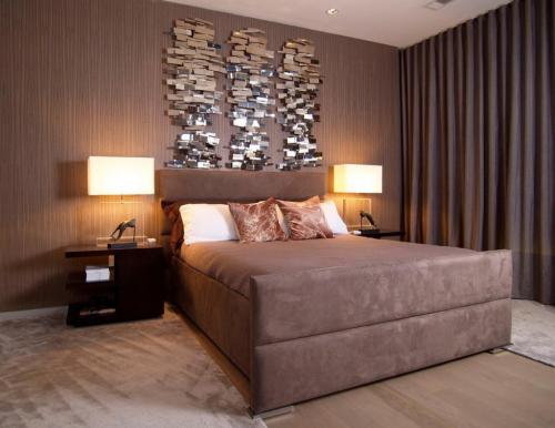 Что значит разбитое зеркало. Приметы на разбитое зеркало 12