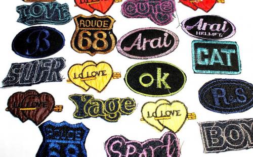 Виды наклеек на одежду. Разновидности