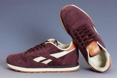 Как почистить мокасины замшевые. Ручная стирка 31