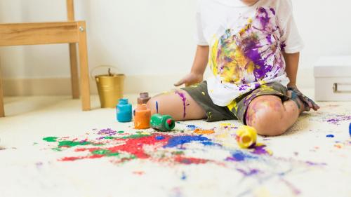 Как вывести засохшую краску с одежды. Как вывести пятно от акрила с одежды: 7 рабочих способов