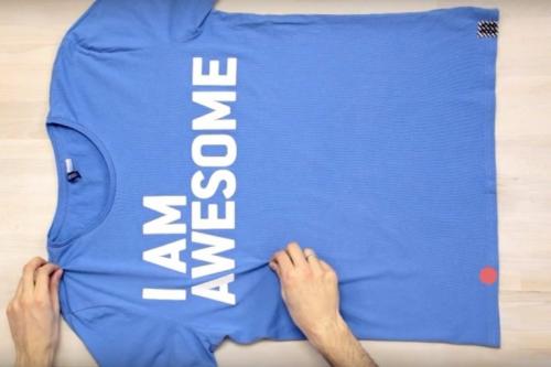 Как сложить футболку, как в магазине. 5 основных способа, как складывать футболки