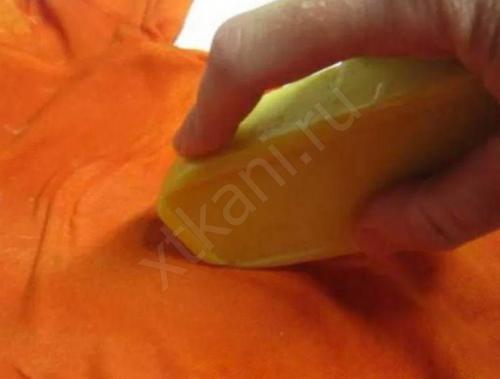 Отстирывается ли гуашь от одежды. Как отстирать гуашь с одежды за 3 минуты