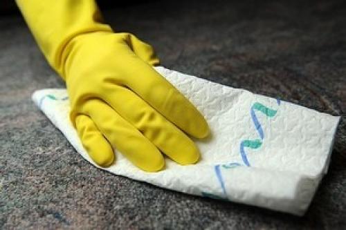 Как отстирать большие пятна от гуаши. Традиционные средства против пятен гуаши 13