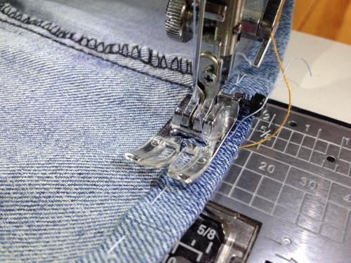 Хотите усадить джинсы? Попробуйте эти простые методы 09