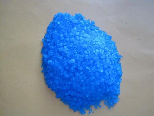 Чем опасна плесень в холодильнике. Почему появляется плесень в холодильнике и как от нее избавиться