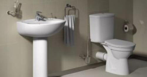 Как устранить засор в унитазе от бумаги. Забитый унитаз – проблема, требующая немедленного решения