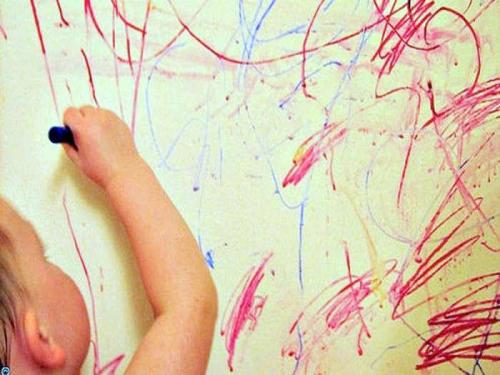 Чем оттереть маркер с пластика. Как отмыть маркер