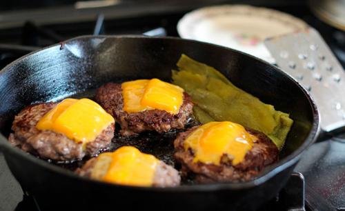 Как очистить чугунную сковороду от ржавчины с помощью уксуса. Как очистить чугунную сковороду от ржавчины внутри и снаружи