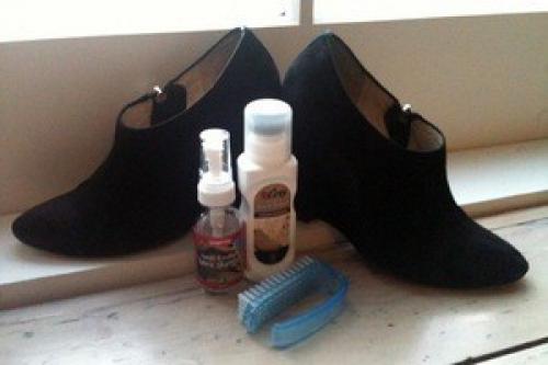 Пятно на замшевой обуви, как убрать. Убираем белые пятна на замшевой обуви 29