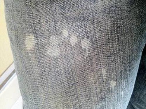 Можно ли использовать стиральные машины для удаления зелёных пятен. Что делать, если стиральная машина пачкает вещи или почему после стирки на одежде появляются пятна