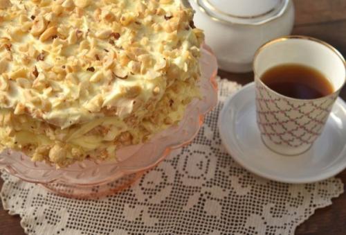 Украшение бисквитных тортов. Как украсить бисквитный торт в домашних условиях: рецепты и идеи 07