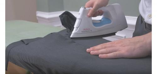 Как гладить стрелки на женских брюках. Пошаговая инструкция глажки после стирки с фото для начинающих