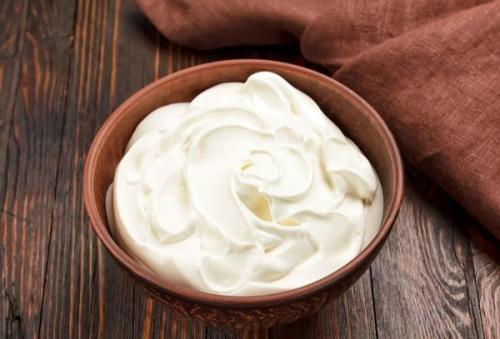 Украшение бисквитных тортов. Как украсить бисквитный торт в домашних условиях: рецепты и идеи 04