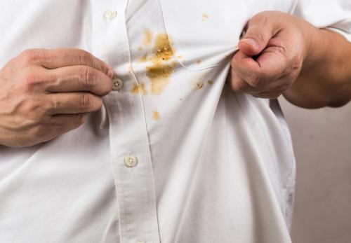 Как вывести жирное пятно которое не отстиралось. Рекомендации по избавлению от пятен