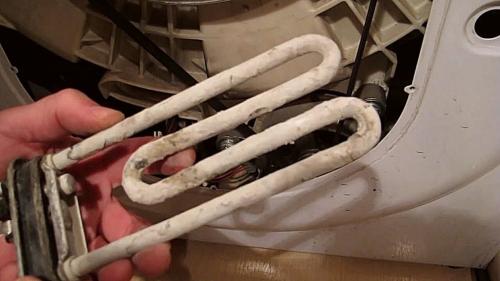 Как убрать запах из стиральной машины лимонной кислотой. Как быстро избавиться от запаха в стиральной машине автомат: 12 работающих методов