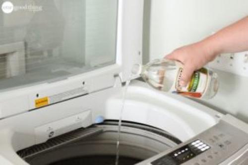 Как избавиться от запаха в стиральной машине народными средствами. Способы избавления от запаха