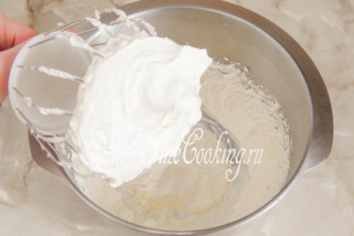 Чем покрыть торт сверху в домашних условиях. ТОП-10 рецептов устойчивых кремов для выравнивания торта 10 Чем покрыть торт сверху в домашних условиях. ТОП-10 рецептов устойчивых кремов для выравнивания торта 10